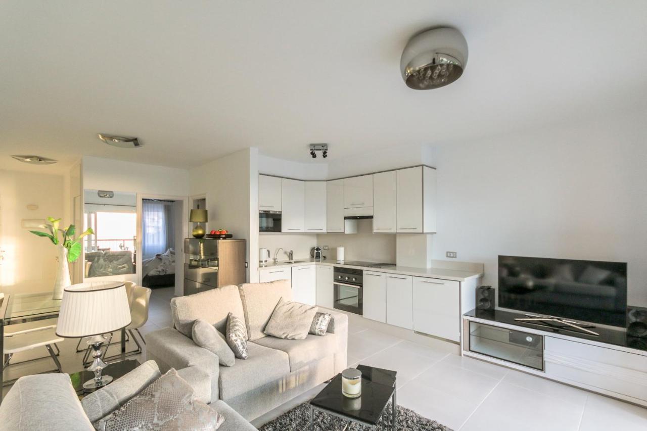 Golf View - Stunning Ocean View Golf Del Sur Apartment