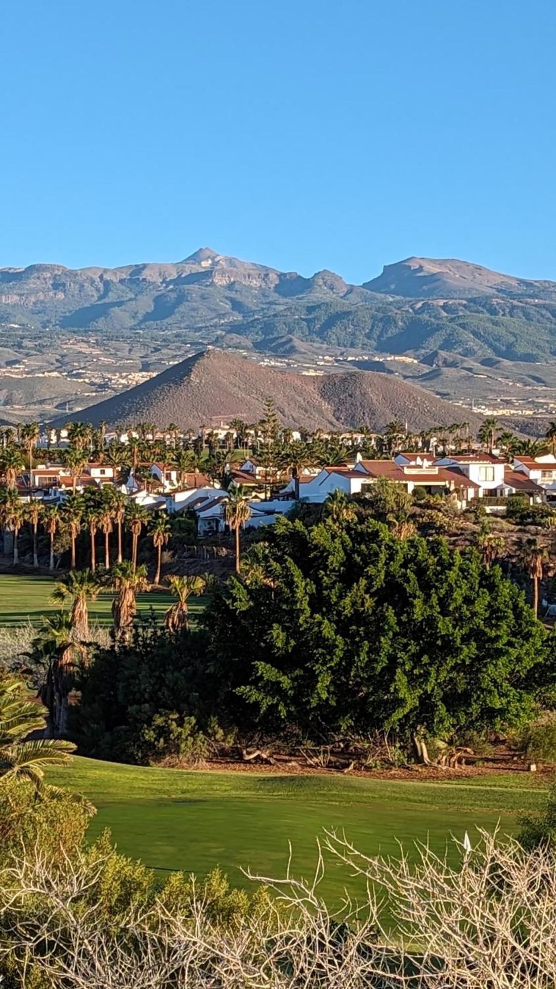 Golf View - Stunning Ocean View Golf Del Sur Apartament *